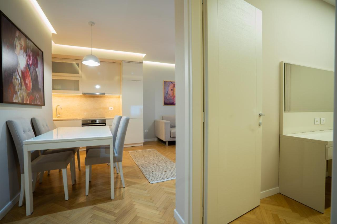 Center Tirana Liv Apartment Luaran gambar