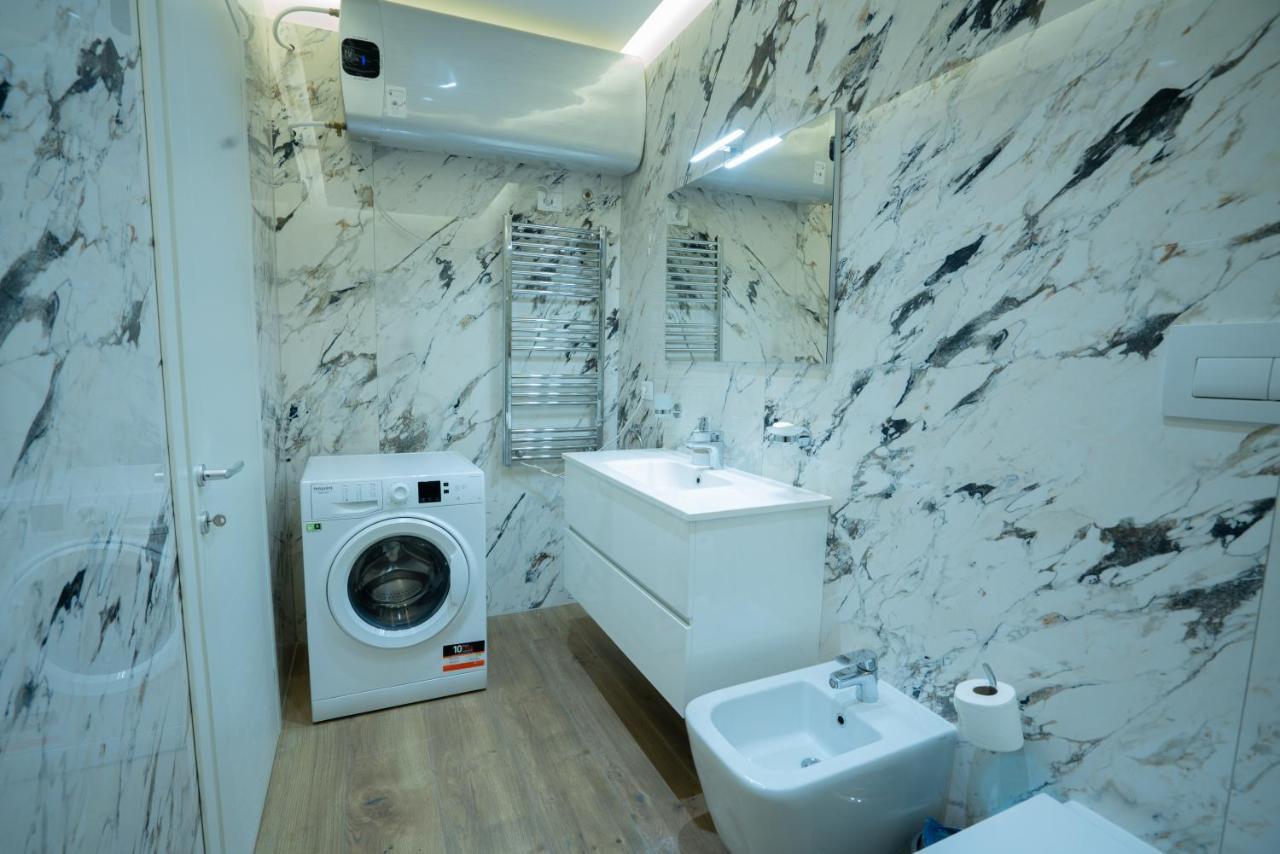 Center Tirana Liv Apartment Luaran gambar