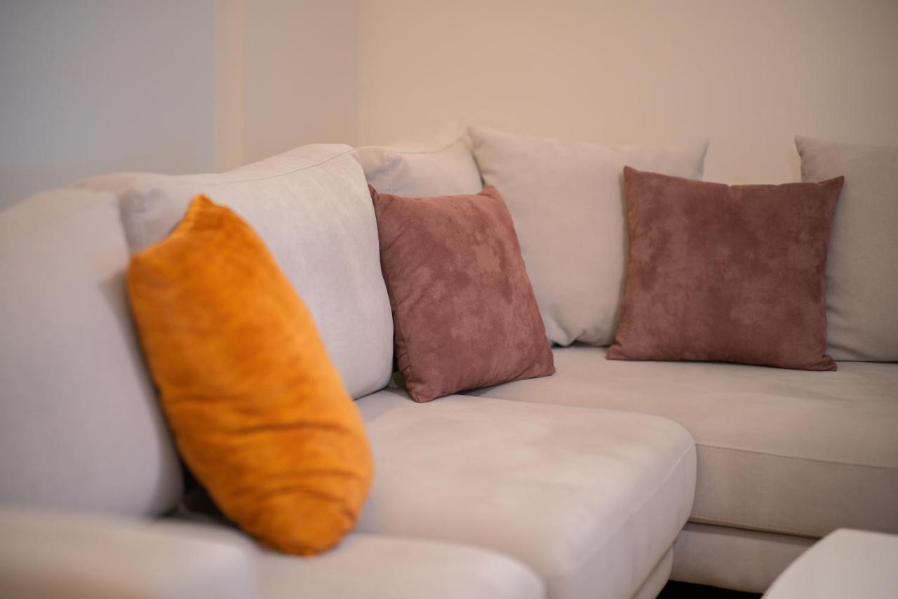 Center Tirana Liv Apartment Luaran gambar
