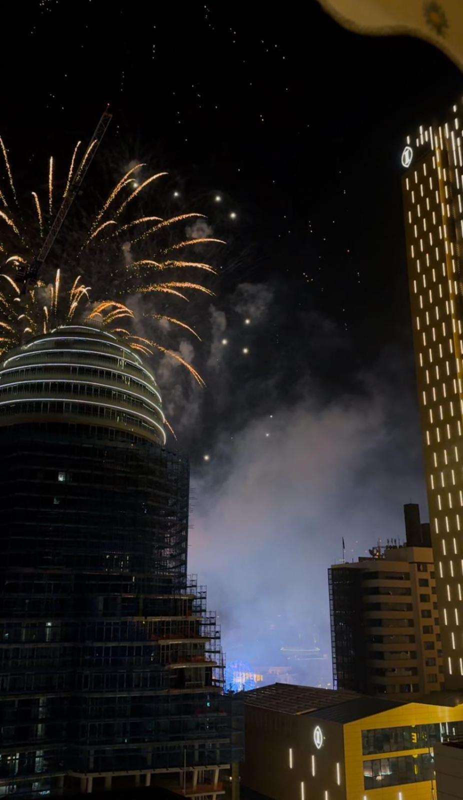 Center Tirana Liv Apartment Luaran gambar